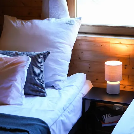 Natura Lodge *