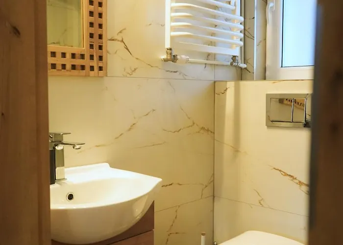 Natura 山林小屋 Anastazewo